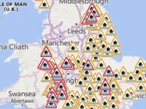 英国各地发布了38个红色洪水警报——检查你所在的地区